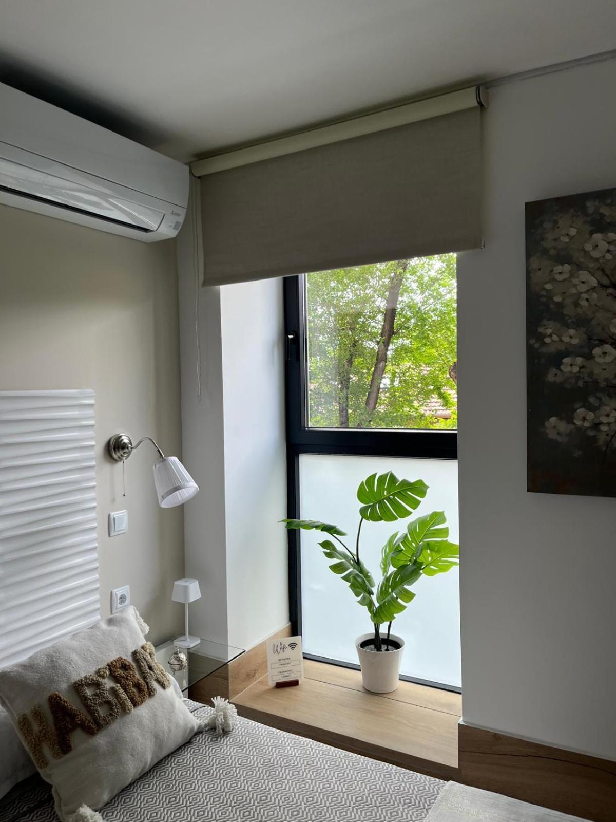 Hotel Garden House Madrid Extérieur photo