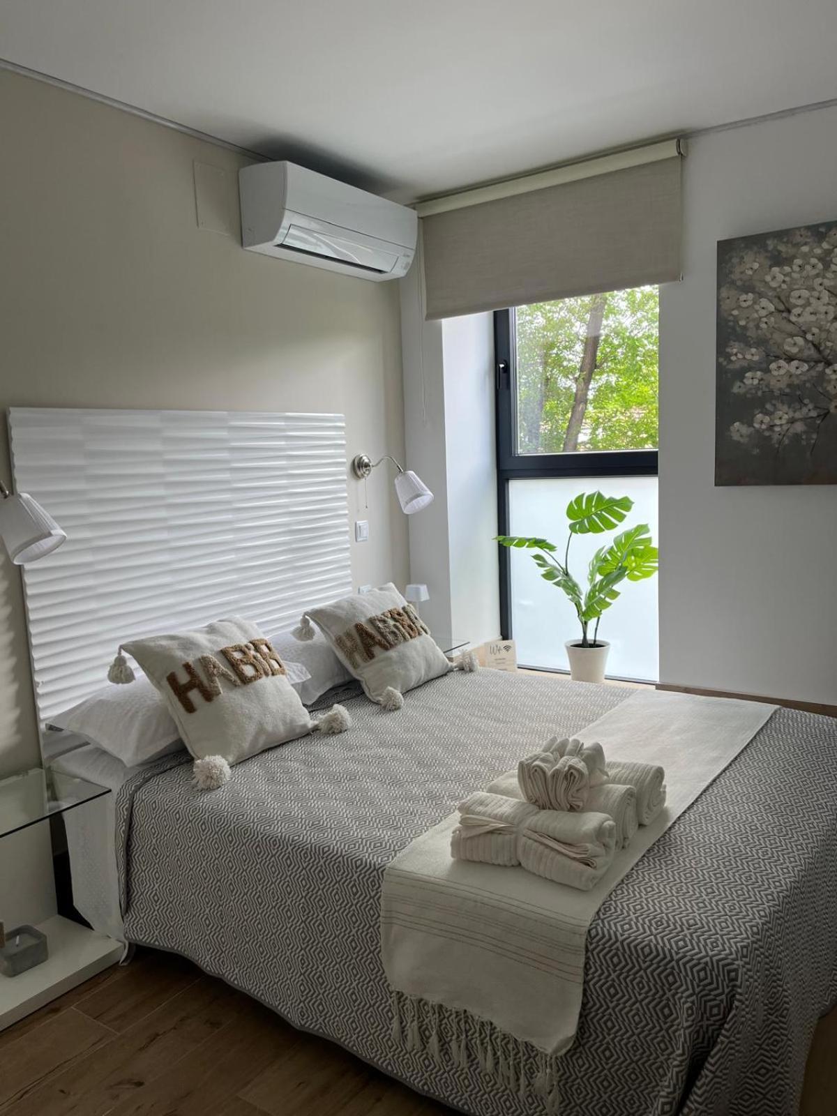 Hotel Garden House Madrid Extérieur photo